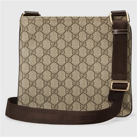 gucci crossbody pouch|pochette gucci uomo.